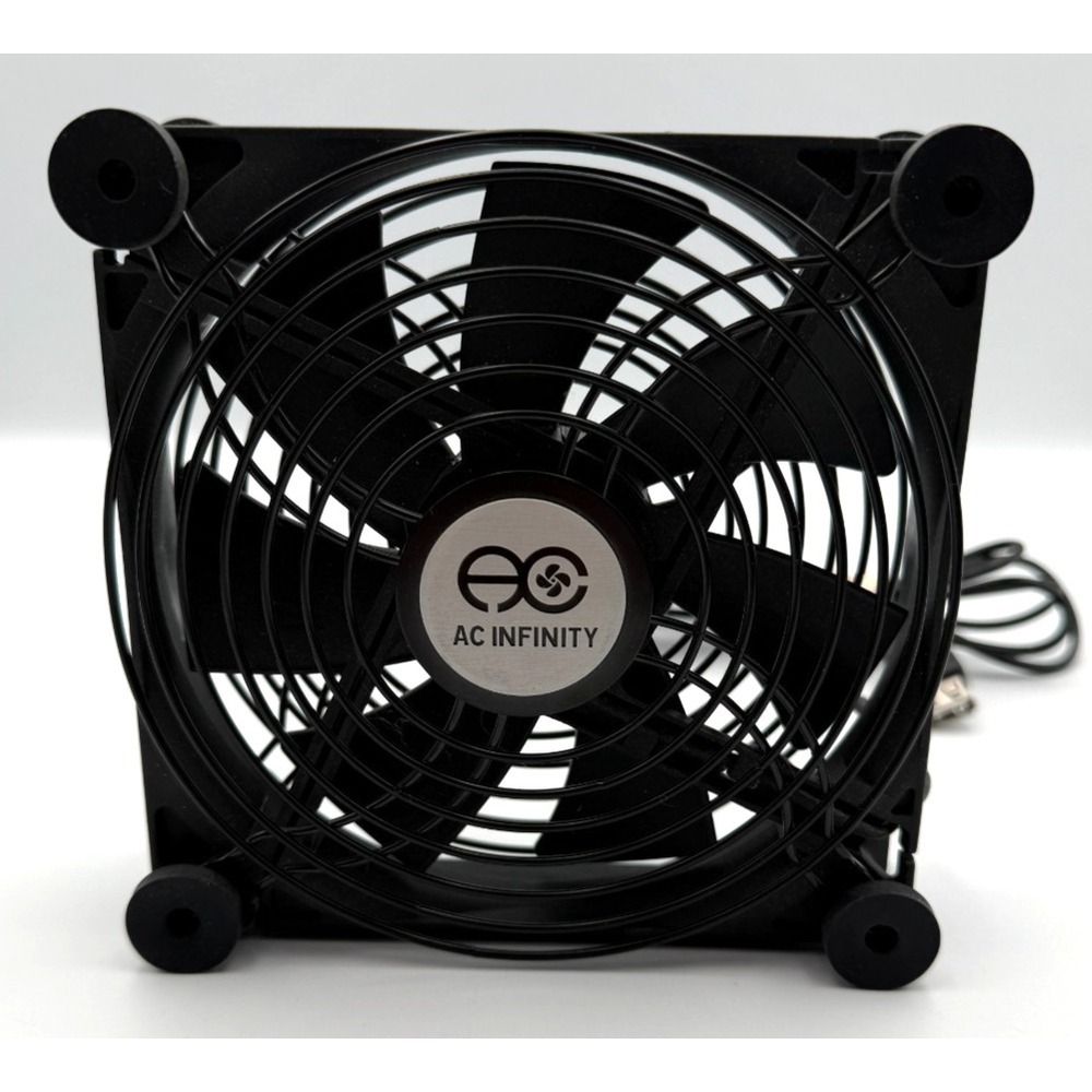 AC Infinity Multifan S4 140 mm Quiet USB Case Fan - Black (AI-MPF140A)
